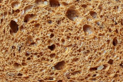Breakfast: Grainy toast (3g fibre/slice)
