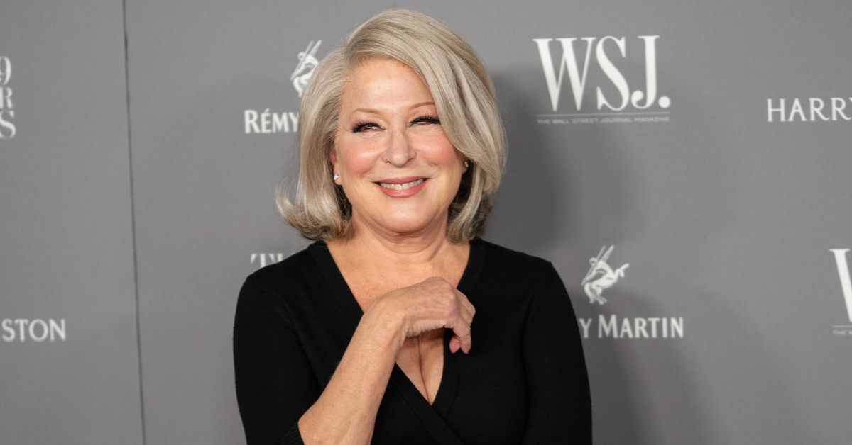 Bette Midler And Celebrities Speak Out About Texas Abortion Ban 