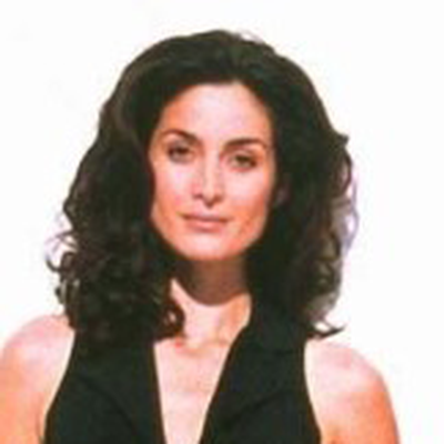 Carrie-Anne Moss as Carrie Spencer: Then