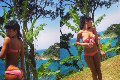 Check out that booty in Thailand!<br/><br/>Images: Instagram/Rihanna