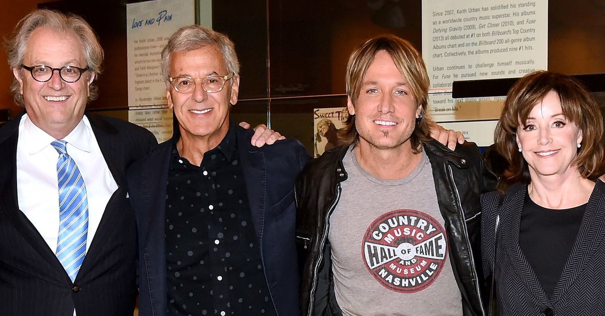 Keith Urban parts ways with manager Gary Borman just one month after divorce from Nicole Kidman