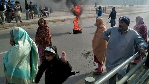 People expressed outrage at the rape and murder of a young girl in the Pakistan city of Kasur. (AP)