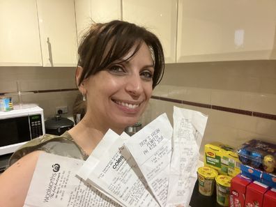 jo abi holding supermarket receipts