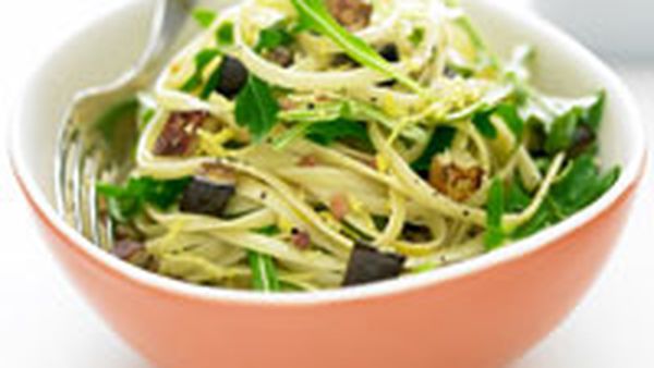 Eggplant and anchovy pasta