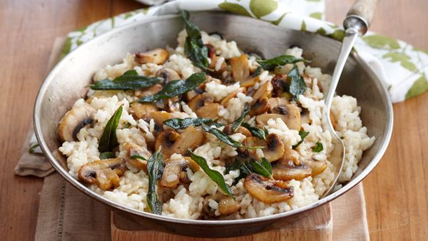 Mushroom and sage risotto with fennel salad for $10