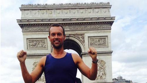 Van Wisse at the Arc de Triomphe in Paris. (Picture: Twitter)
