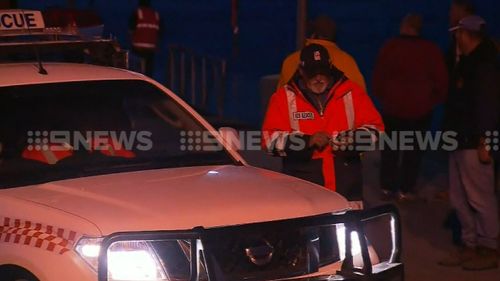 Police and SES launched a searched for the missing angler. (9NEWS)