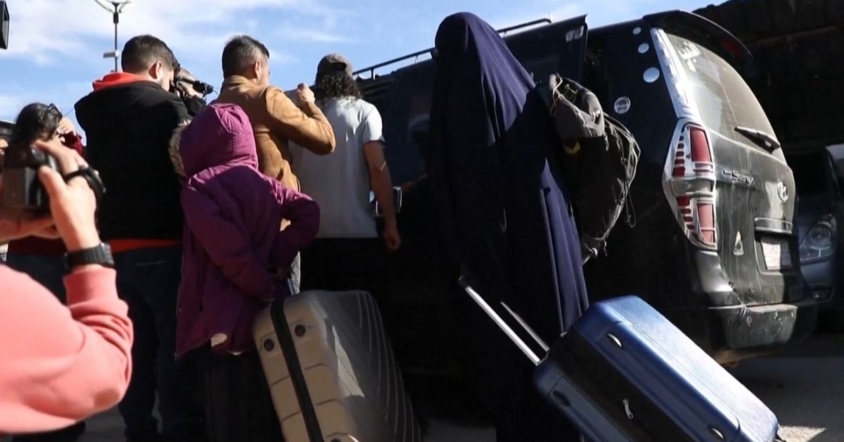 'ISIS brides' and children secure flights to Australia