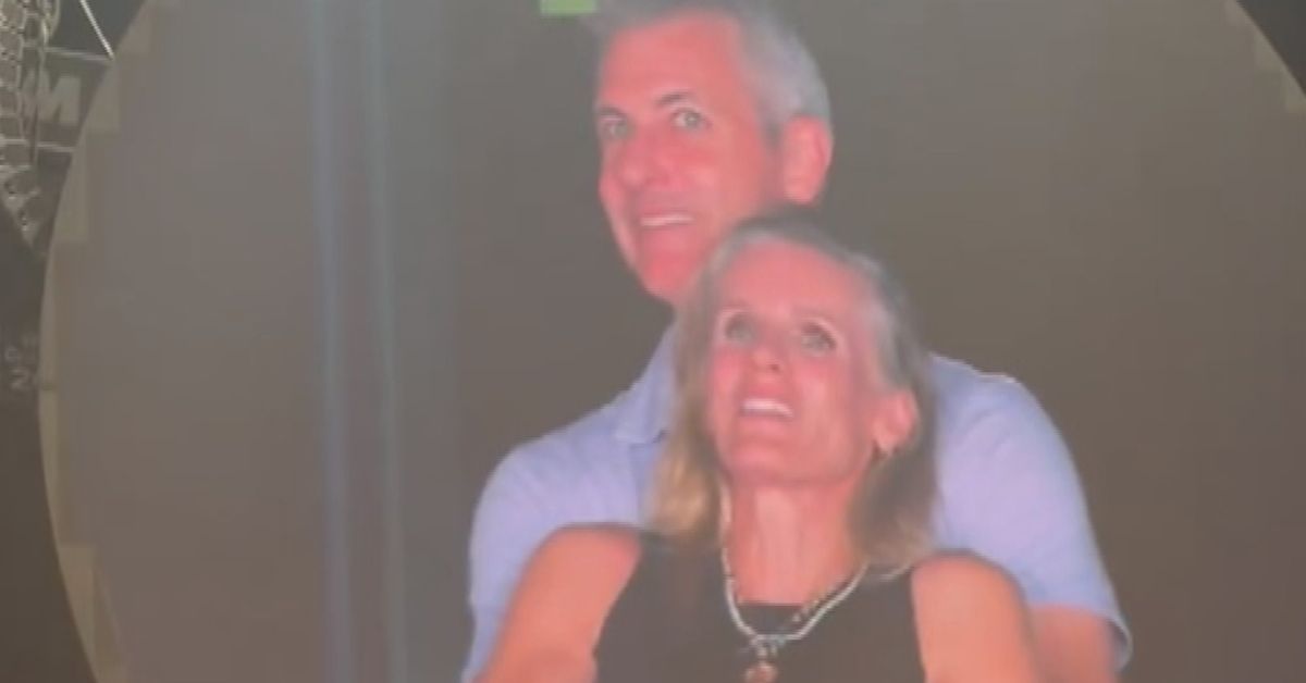 Another twist in the Coldplay kiss cam saga