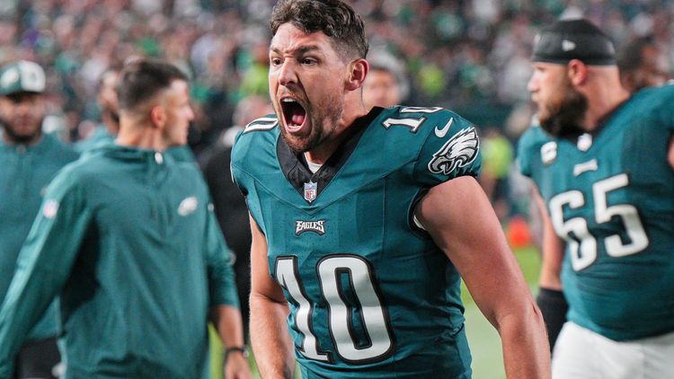 NFL news 2023: Aussie ex AFL player Arryn Siposs axed by Philadelphia Eagles  after two games of new season