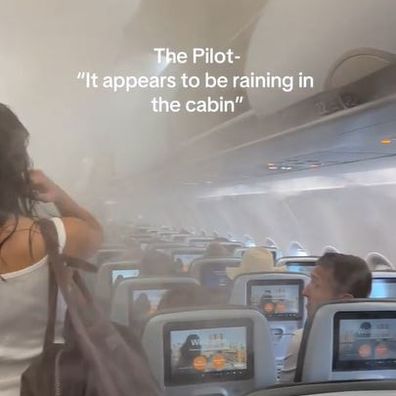Traveller shares video of fog inside plane during recent flight
