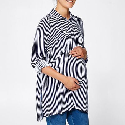 <a href="https://www.target.com.au/p/maternity-long-sleeve-shirt/P59842040" target="_blank" draggable="false">Target Maternity Long-Sleeved Shirt, $29.</a>