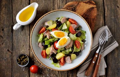 Tuna nicoise salad