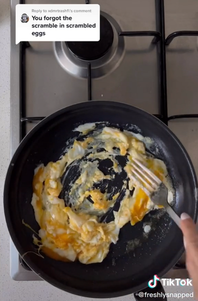 scrambled eggs tiktok using fork