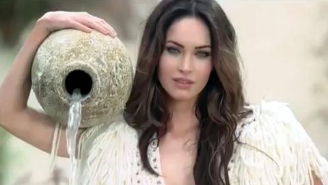 Megan Fox plays a cloned cave girl in Brazilian commercial
