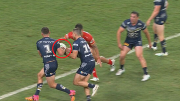
Awful mix-up denies certain try in nail-biter