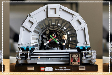 9PR: LEGO Star Wars Emperor's Throne Room Diorama Building Set