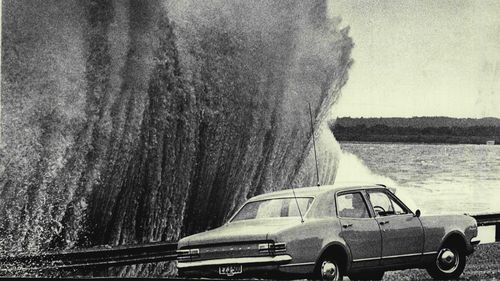 A monster wave swamps Carruthers Drive in the NSW town of Dolls Point after Cyclone Pam on February 7 in 1974.