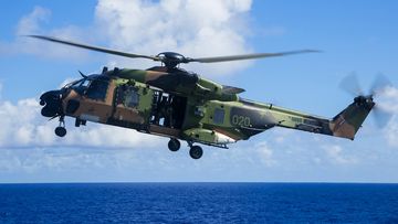 190529 Australian navy helicopter pilots targeted lasers South China Sea military news World