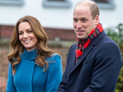 BERWICK-UPON-TWEED, ENGLAND - DECEMBER 07:  Prince William, Duke of Cambridge and Catherine, Duchess of Cambridge meet staff and pupils from Holy Trinity Church of England First School as part of their working visits across the UK ahead of the Christmas holidays on December 7, 2020 in Berwick-Upon-Tweed, United Kingdom. During the tour William and Kate will visit communities, outstanding individuals and key workers to thank them for their efforts during the coronavirus pandemic. (Photo by Andy C
