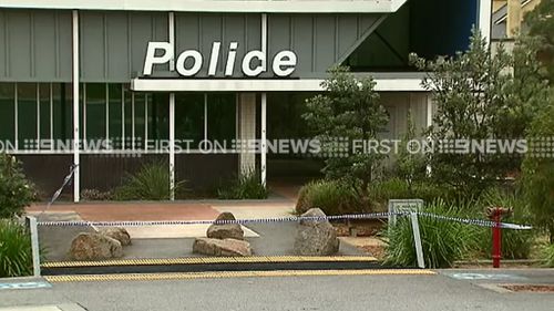 The scene outside the Pakenham police station. (9NEWS)