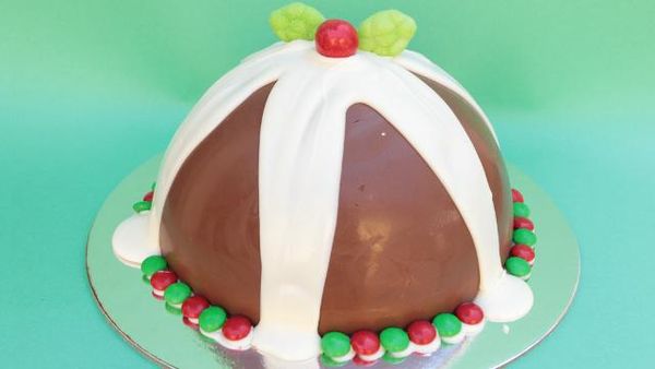 Christmas Pudding SmashCake