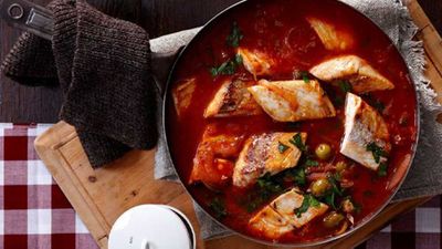 Recipe:&nbsp;<a href="http://kitchen.nine.com.au/2016/05/16/16/24/spicy-fish-hot-pot" target="_top">Spicy fish hot pot</a>
