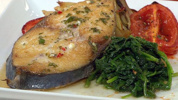 Roasted fennel and tomato with mackerel