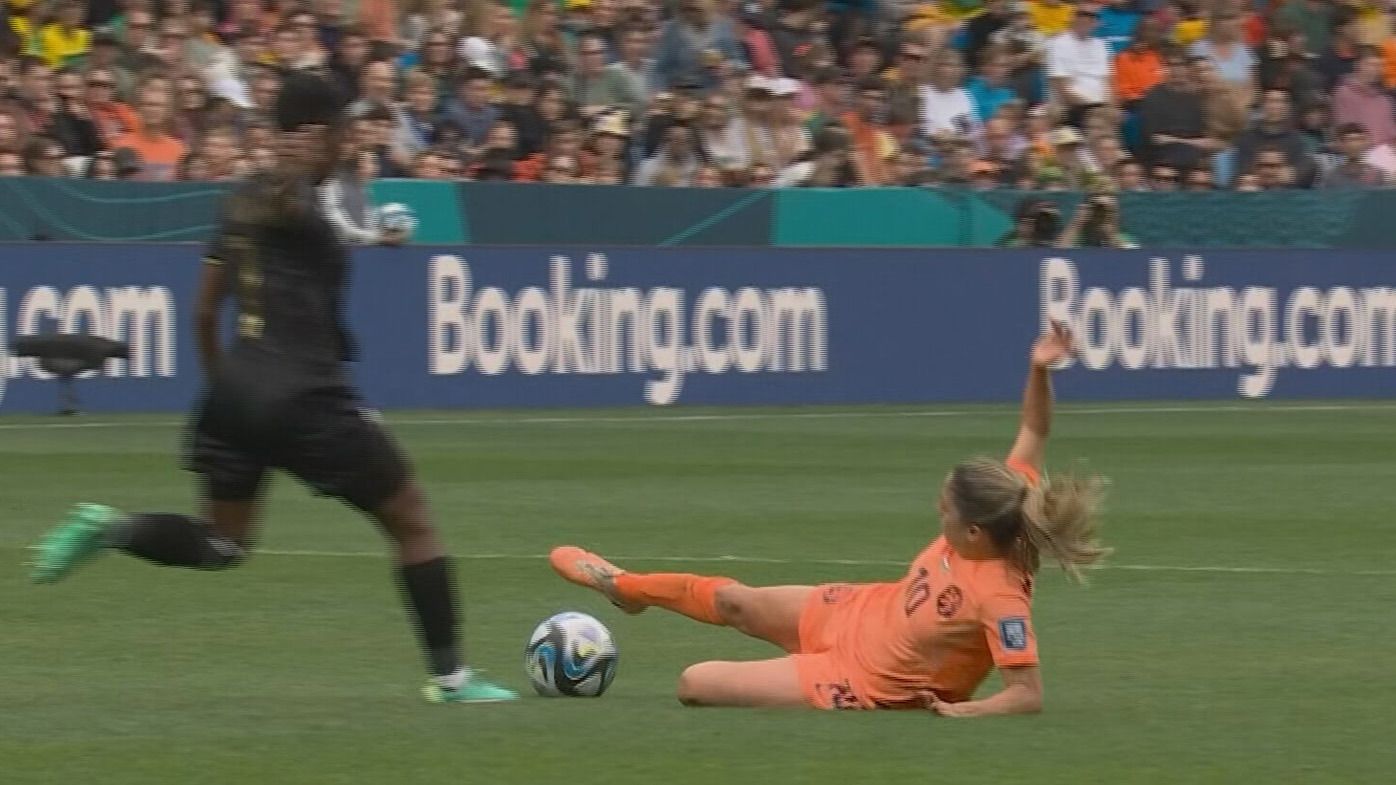 Yellow-carded Dutch star shattered as Netherlands advances at FIFA Women's World Cup