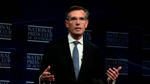 Le Premier ministre de NSW, Dominic Perrottet, s'adresse au Press Club à Sydney.  8 décembre 20221 Photo : Janie Barrett