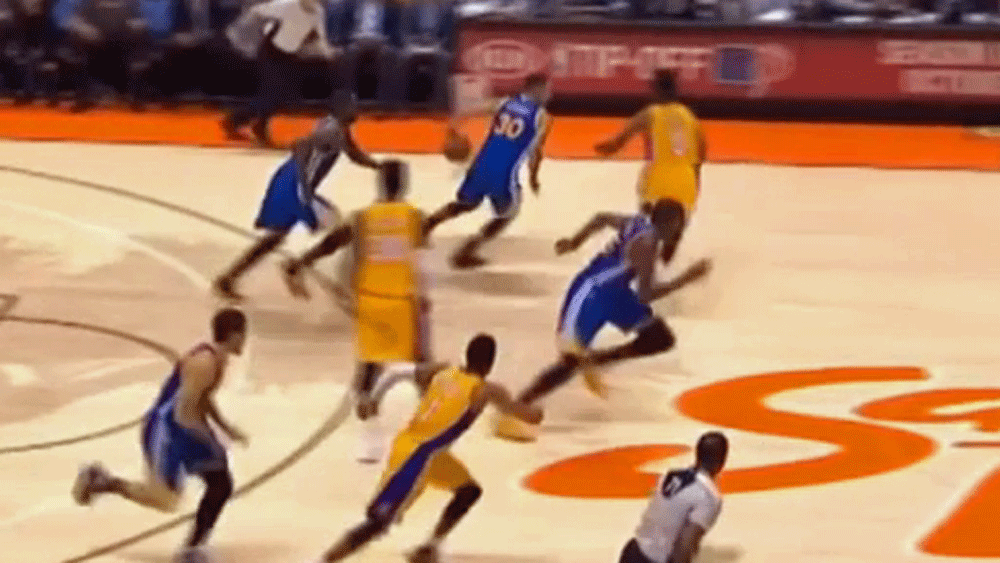 NBA: Warriors terrorise rivals in quick-fire assault 