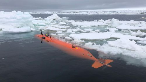 A research sub and the Thwaites Glacier in Antarctica