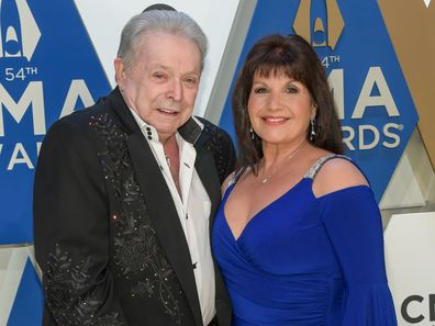 Mickey Gilley, Cindy Loeb