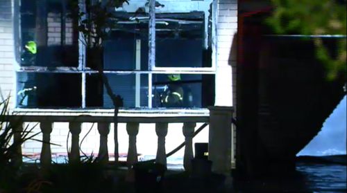 Family of six escapes Melbourne house fire despite having no smoke alarms