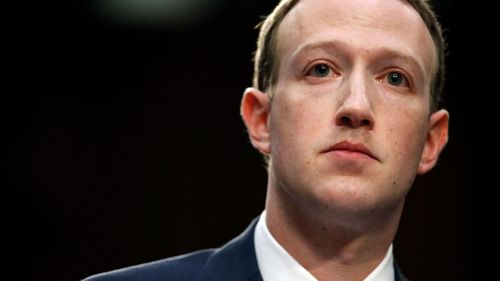 Le patron de Facebook, Mark Zuckerberg, témoigne devant une audience conjointe des commissions du commerce et de la justice, en 2018.