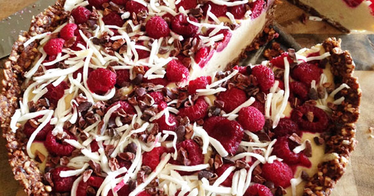 Kara Conroy's raw coconut raspberry cacao cake - 9Kitchen