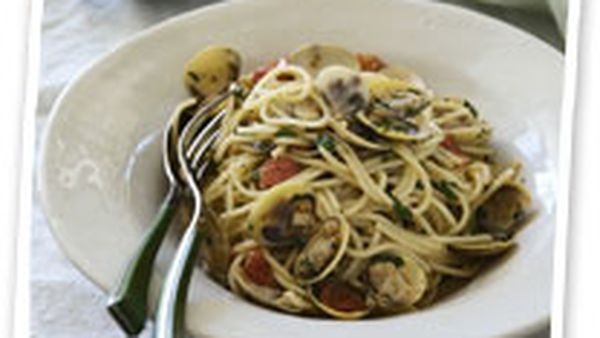 Spaghetti with pipis