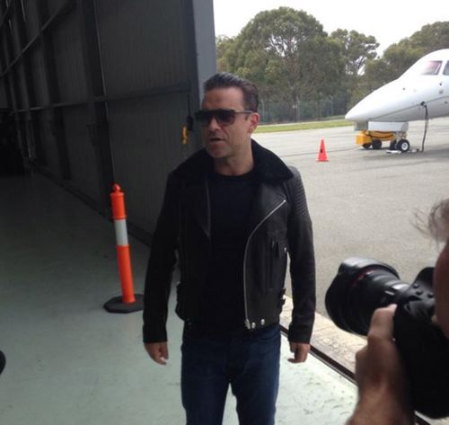 Robbie Williams arrives in Perth (Oliver Peterson).