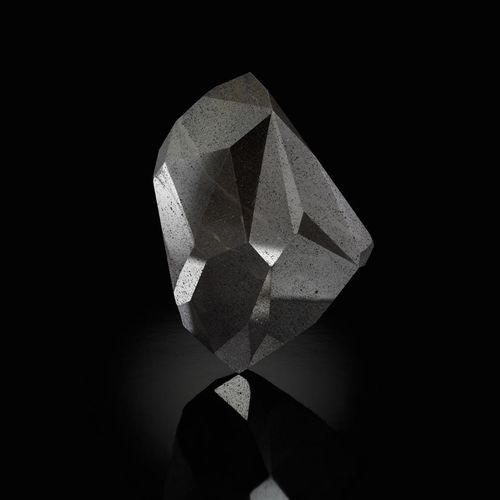 The auction will allow cryptocurrency bids for the diamond.