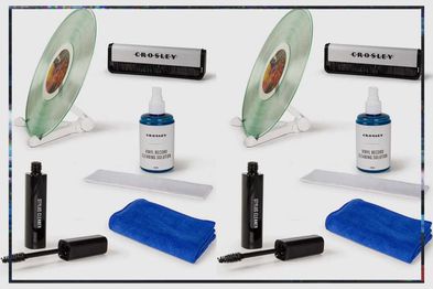 9PR: Crosley 5-In-1 Record Cleaning Set