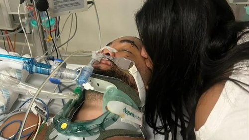 Rayden, padre di quattro figli, è in coma farmacologico dopo essere stato investito da un autista fuori dalla sua casa nel Clyde North.