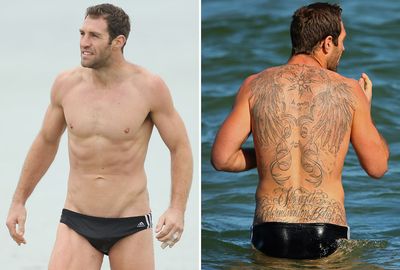But Cloke's body couldn't be more contrasting. He's a clean-skin on the front. (Getty)