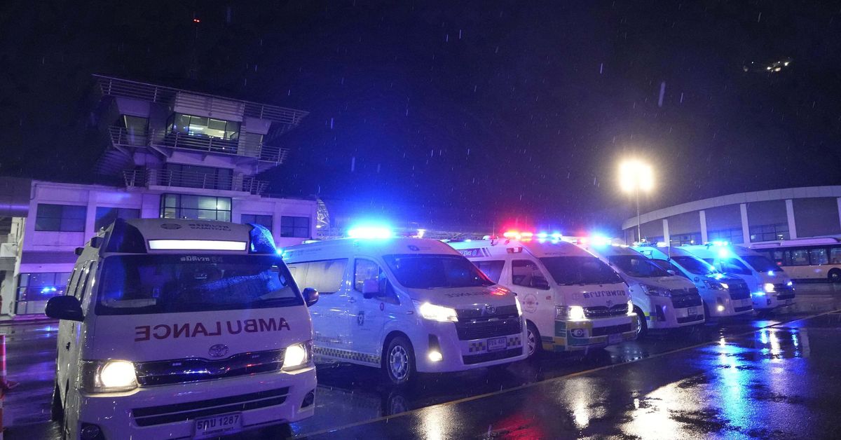 Douze Australiens hospitalisés après un vol de Singapore Airlines, selon le DFAT