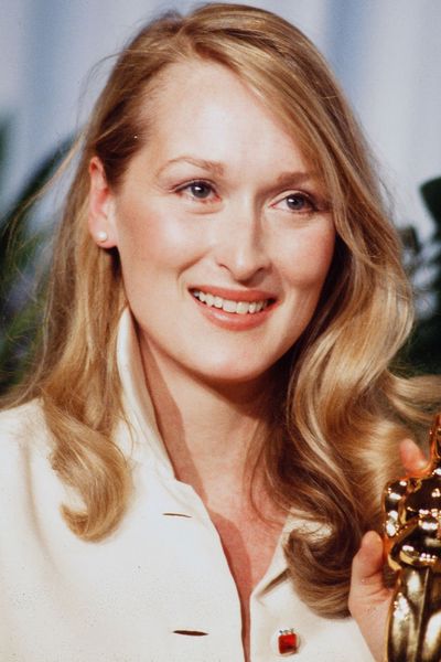 With 19 Oscars nominations in the bag, Meryl Streep knows that glossy waves will
always be a beauty win. Here she is in
1980.&nbsp;