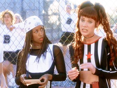 Elisa Donovan and Stacey Dash in Clueless