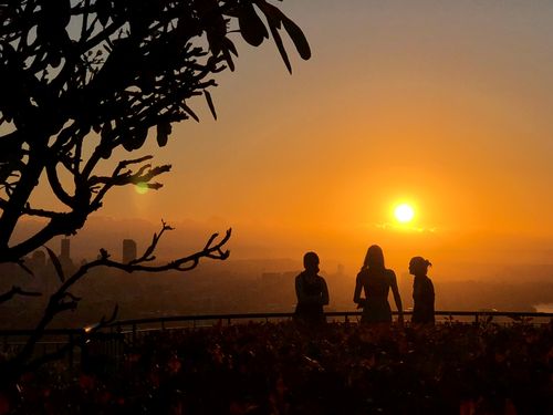 A gorgeous sunrise over Mt Coot-tha in Brisbane on Friday, which will be doubt make an appearance over the weekend. Picture: Howie Bennett/9NEWS.