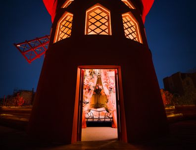 Moulin rouge airbnb paris