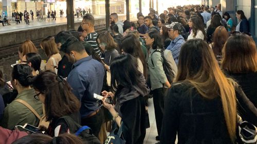  Commuters face delays as Sydney trains hit by urgent repairs