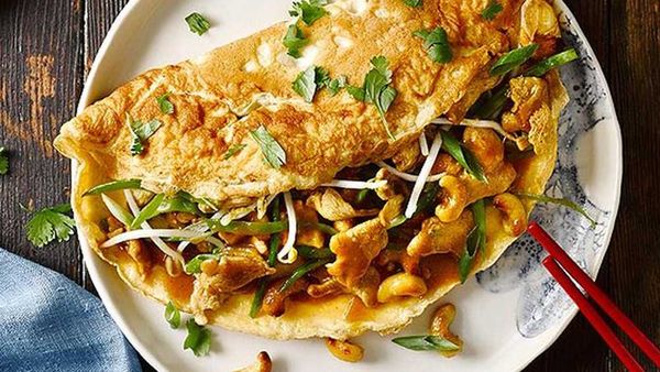 Chinese chicken and cashew omelette
