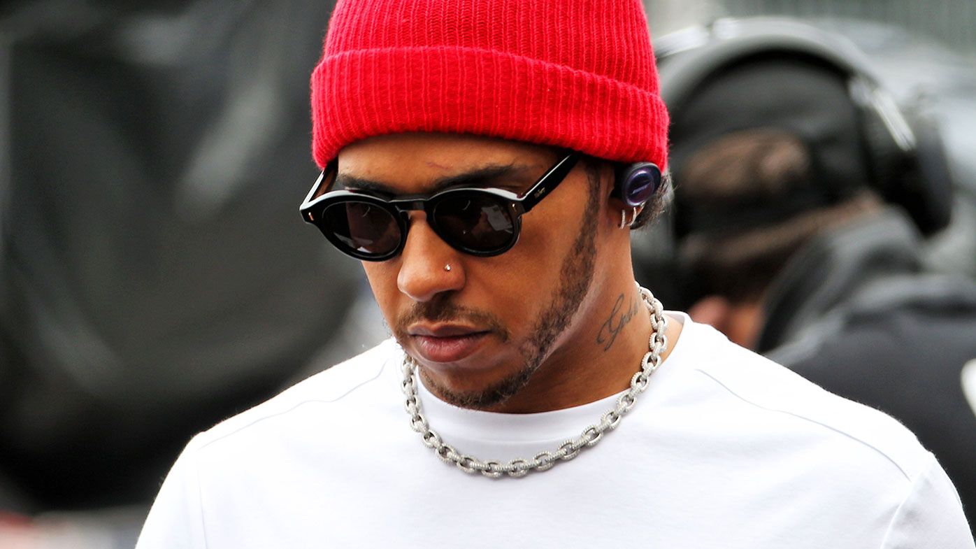 Fake news forces Lewis Hamilton into embarrassing backdown